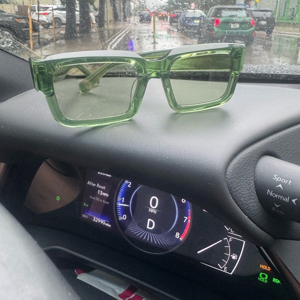 Green Rectangular Sunglasses - image 5